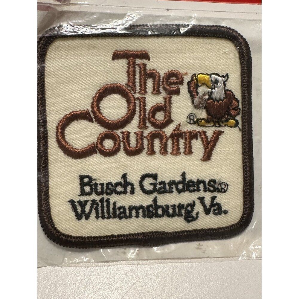 Vtg OLD COUNTRY BUSCH GARDENS THEME PARK Eagle Virginia Jacket Hat Patch